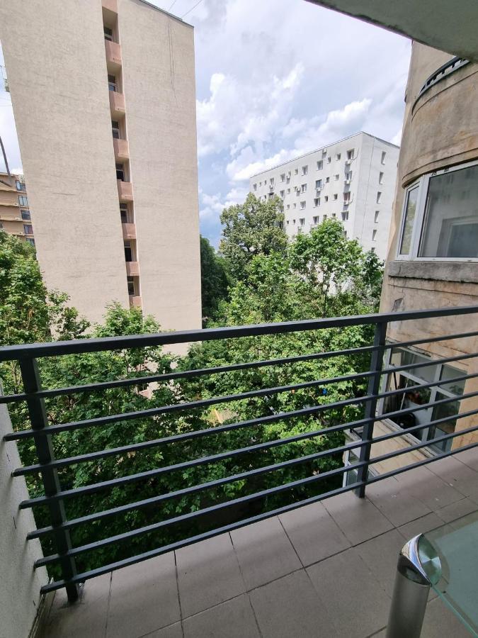 Crinna Residence Bucharest Exterior photo